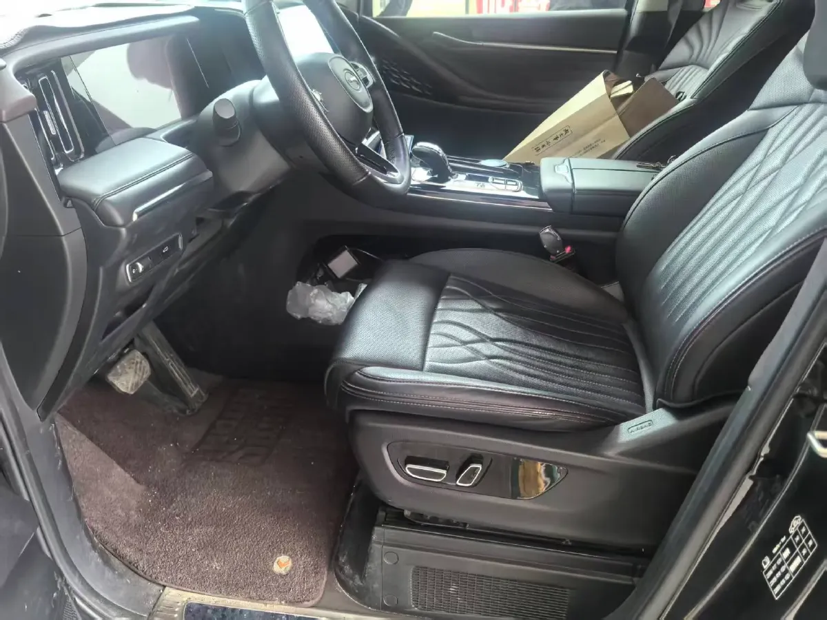 2024 GAC Trumpchi M8 2.0T 252HP L4 8AT,autocango,china used car exporter,china ev exporter,chinese used car exporter,chinese used ev exporter