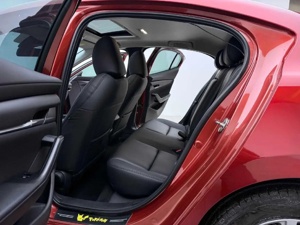 2021 Mazda 3 Axela 1.5L 117HP L4 6AT,autocango,china used car exporter,china ev exporter,chinese used car exporter,chinese used ev exporter