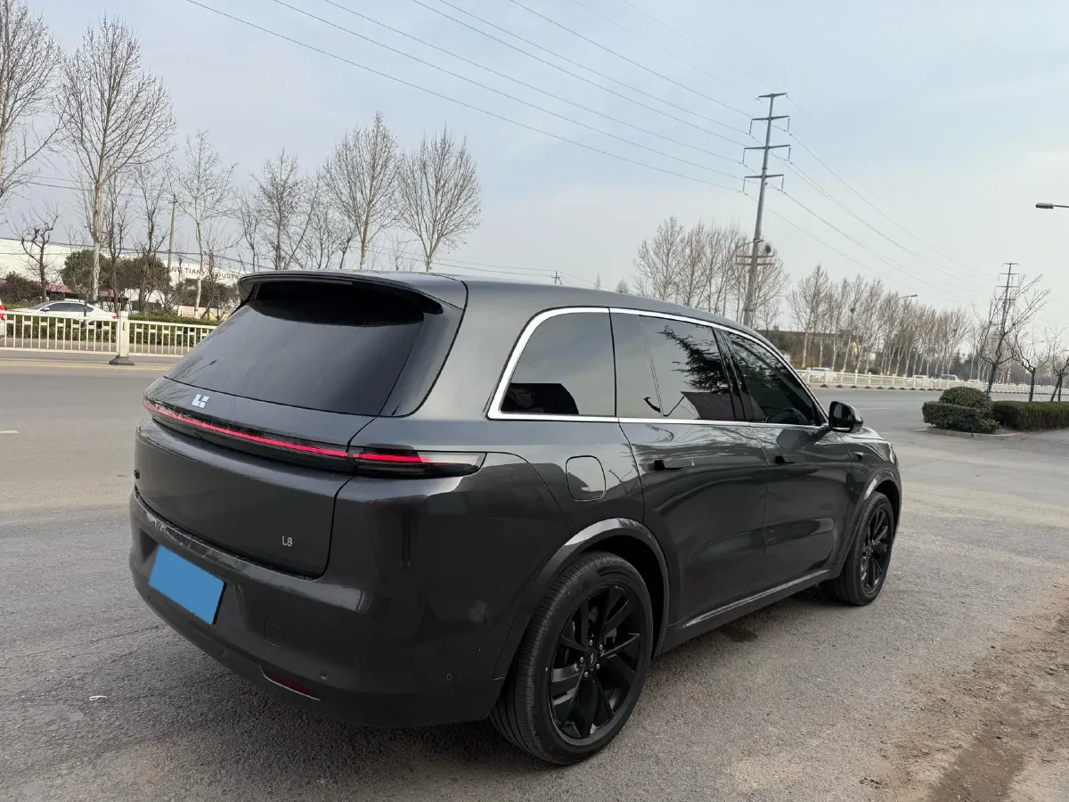 2023 Li L8 Range Extended 154HP REEV 40.9KWH,autocango,china used car exporter,china ev exporter,chinese used car exporter,chinese used ev exporter