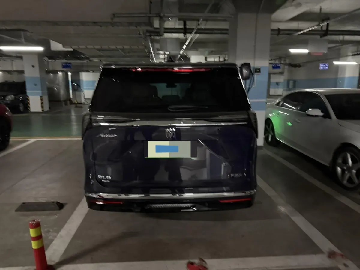 2026 Buick GL8 1.5T 180HP L4 2DHT PHEV,autocango,china used car exporter,china ev exporter,chinese used car exporter,chinese used ev exporter