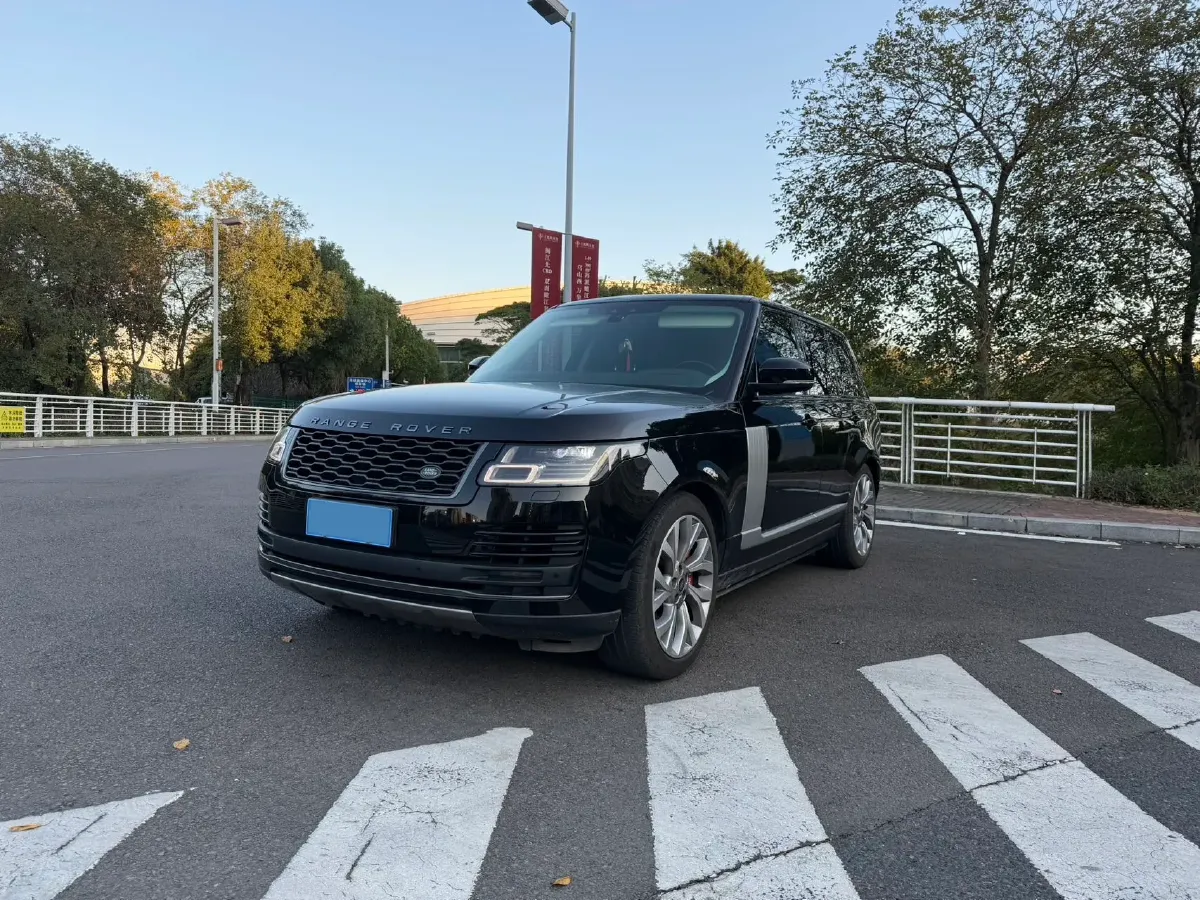 2019 BMW X7 3.0T 340HP L6 8AT,autocango,china used car exporter,china ev exporter,chinese used car exporter,chinese used ev exporter