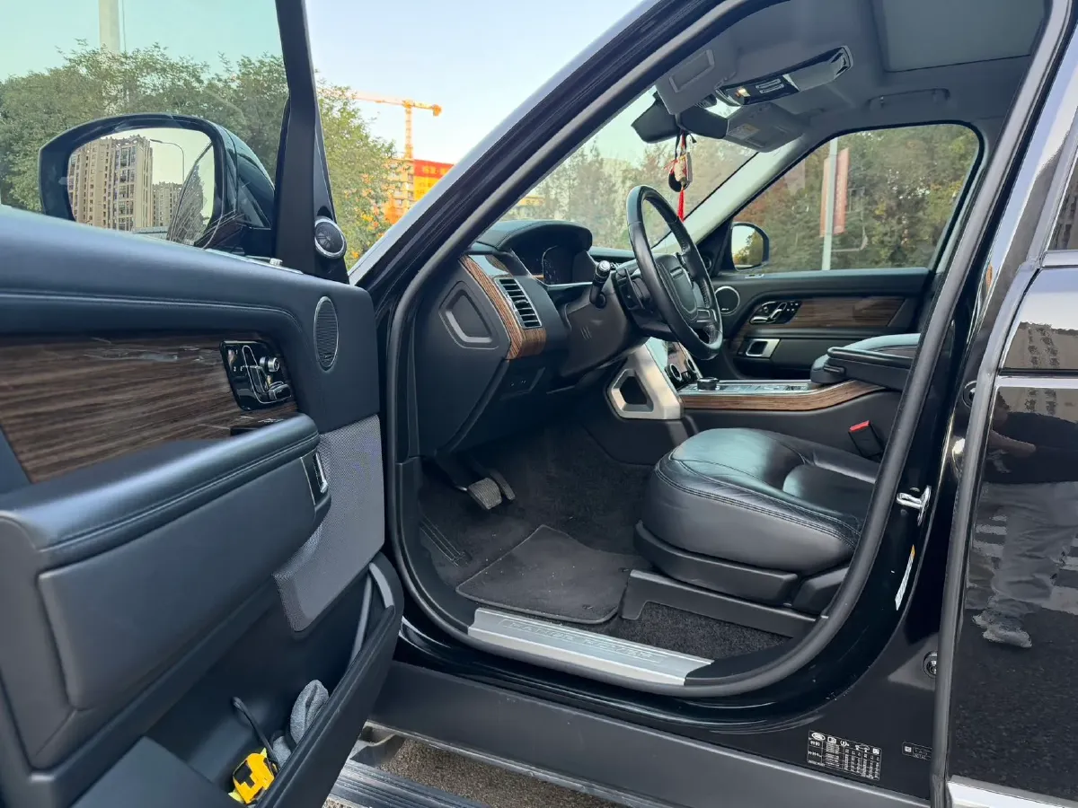 2019 BMW X7 3.0T 340HP L6 8AT,autocango,china used car exporter,china ev exporter,chinese used car exporter,chinese used ev exporter