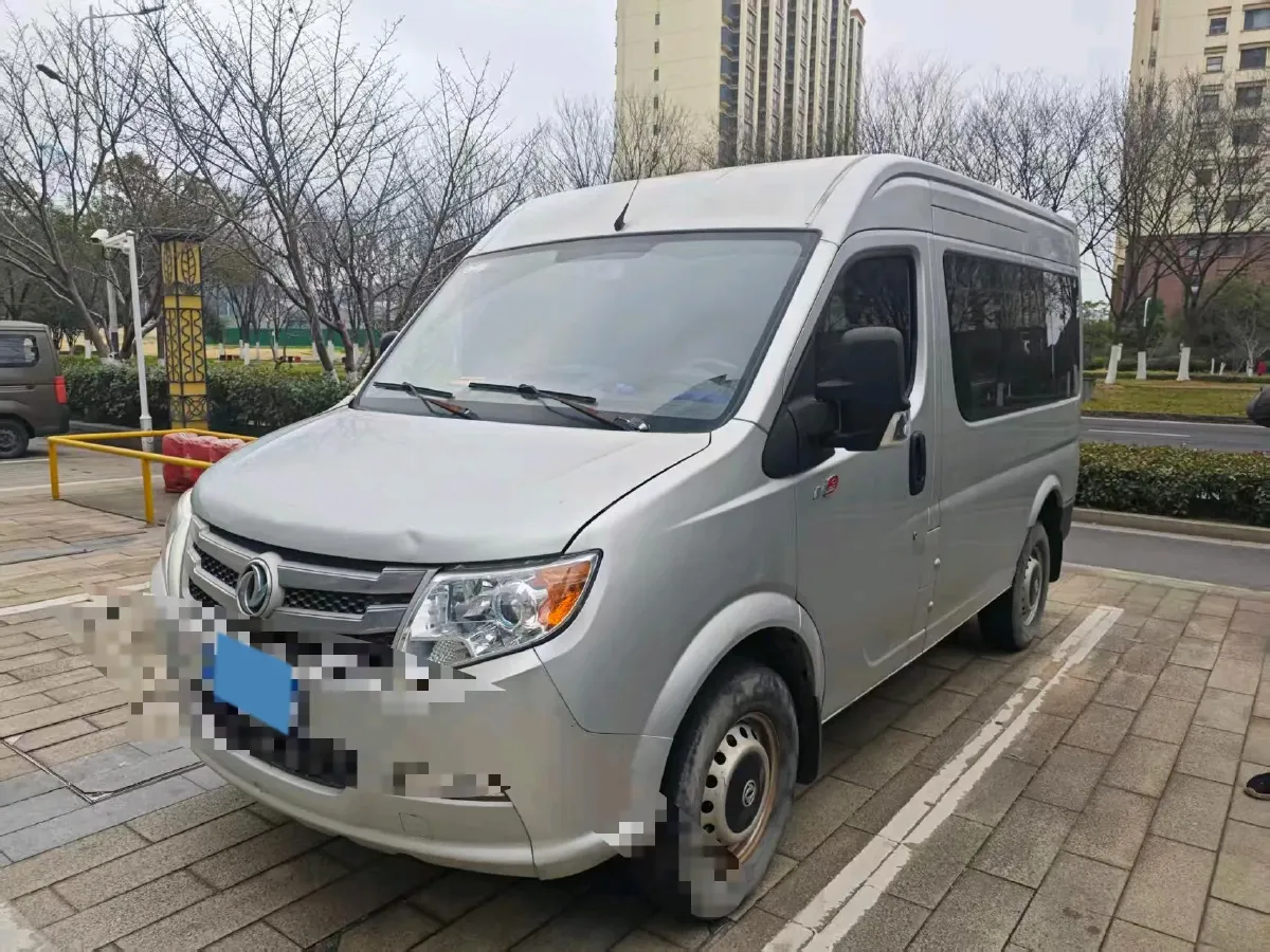 2021 DongFeng DFAC YuFeng 2.4T 140HP L4 6MT,autocango,china used car exporter,china ev exporter,chinese used car exporter,chinese used ev exporter