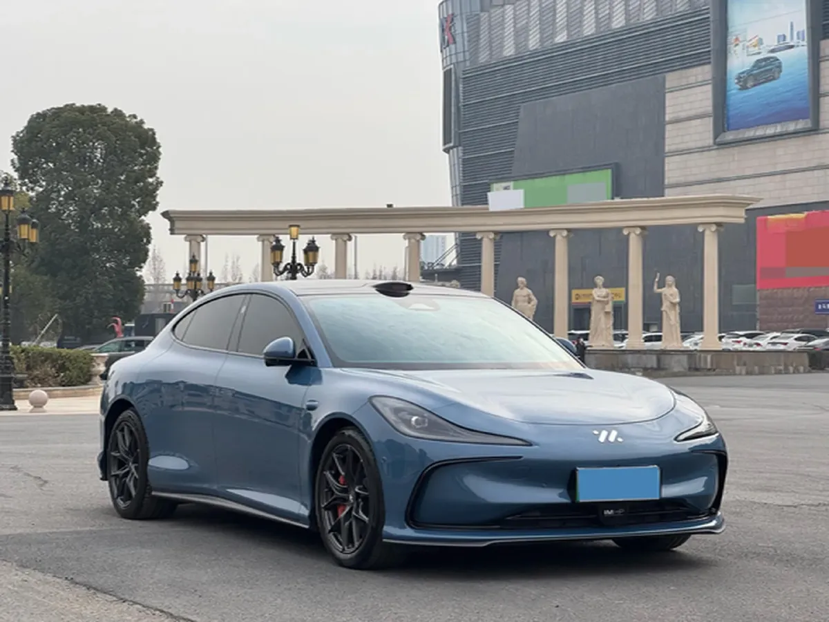 2024 IM L6 BEV 100KWH,autocango,china used car exporter,china ev exporter,chinese used car exporter,chinese used ev exporter