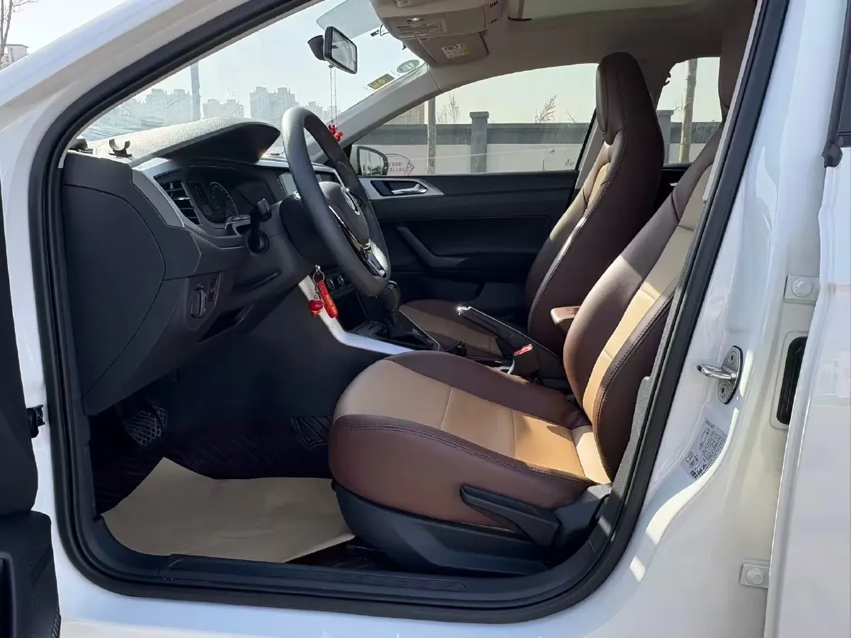 2019 Volkswagen Polo 1.5L 113HP L4 6AT,autocango,china used car exporter,china ev exporter,chinese used car exporter,chinese used ev exporter