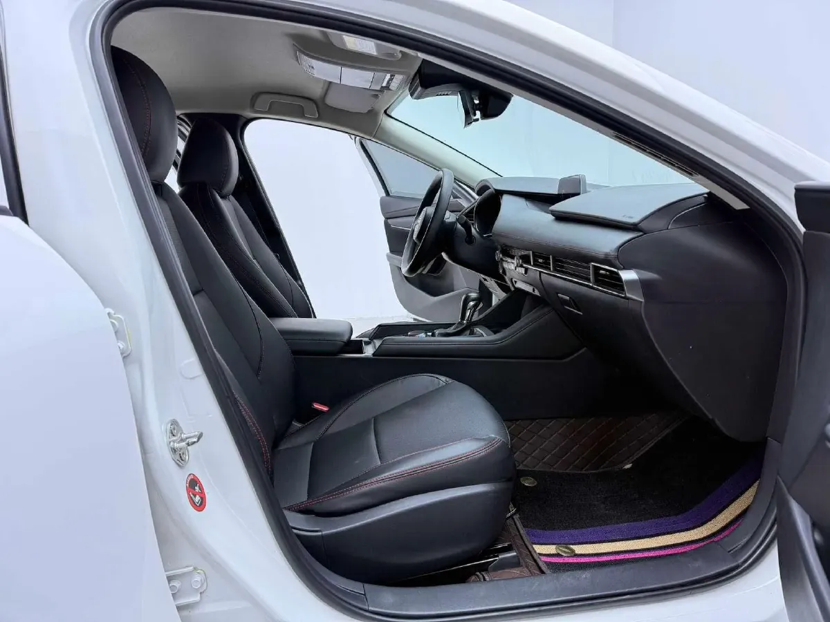 2021 Mazda 3 Axela 1.5L 117HP L4 6AT,autocango,china used car exporter,china ev exporter,chinese used car exporter,chinese used ev exporter