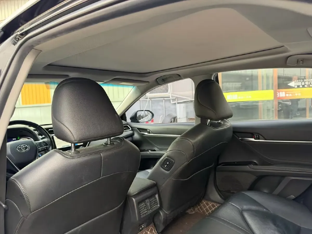 2019 Toyota Camry 2.5L 209HP L4 8AT,autocango,china used car exporter,china ev exporter,chinese used car exporter,chinese used ev exporter