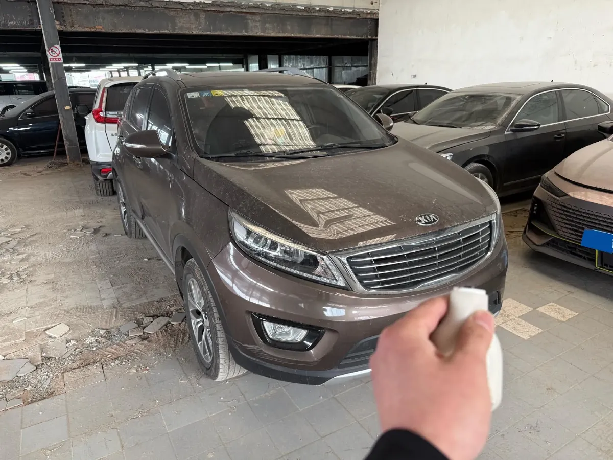 2016 Kia Sportage R 2.0L 165HP L4 6AT,autocango,china used car exporter,china ev exporter,chinese used car exporter,chinese used ev exporter