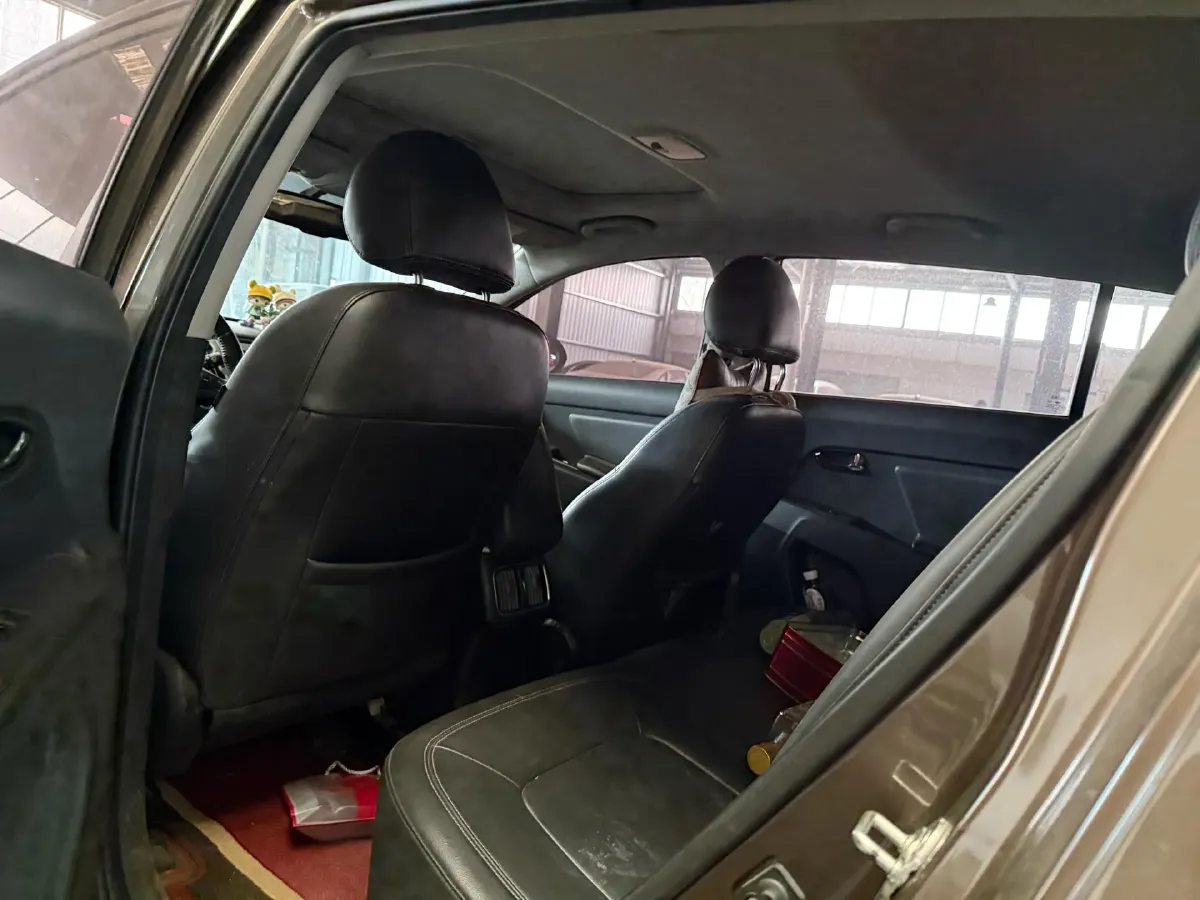 2016 Kia Sportage R 2.0L 165HP L4 6AT,autocango,china used car exporter,china ev exporter,chinese used car exporter,chinese used ev exporter