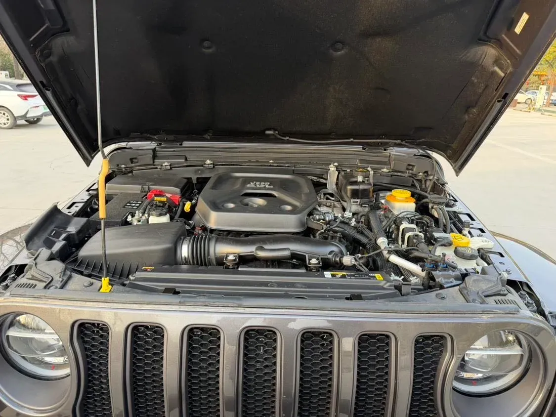 2021 Mercedes-Benz E Class 2.0T 258HP L4 9AT,autocango,china used car exporter,china ev exporter,chinese used car exporter,chinese used ev exporter