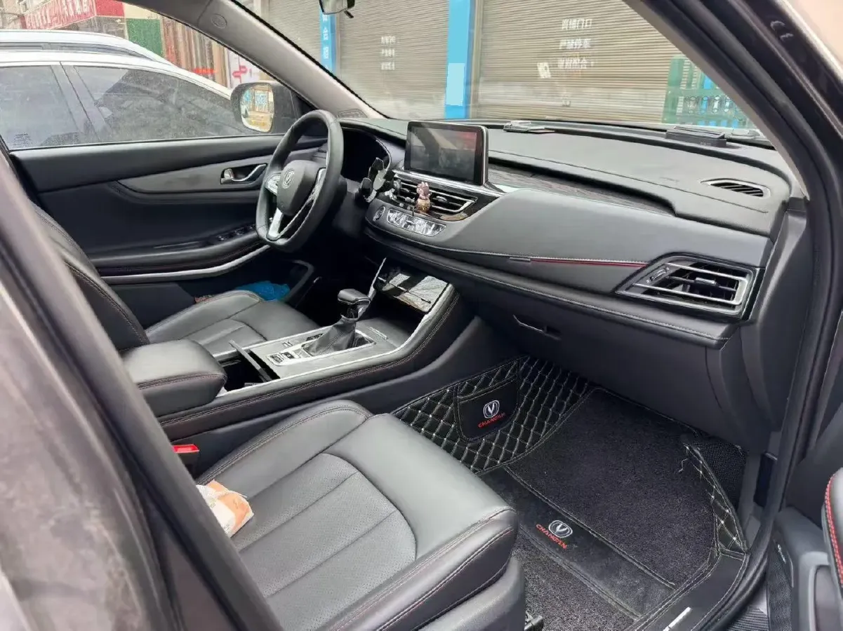 2022 ChangAn CS75 1.5T 180HP L4 7DCT,autocango,china used car exporter,china ev exporter,chinese used car exporter,chinese used ev exporter