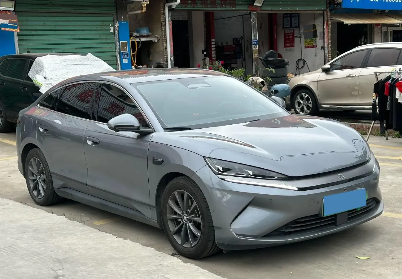 2025 BYD QinL BEV,autocango,china used car exporter,china ev exporter,chinese used car exporter,chinese used ev exporter