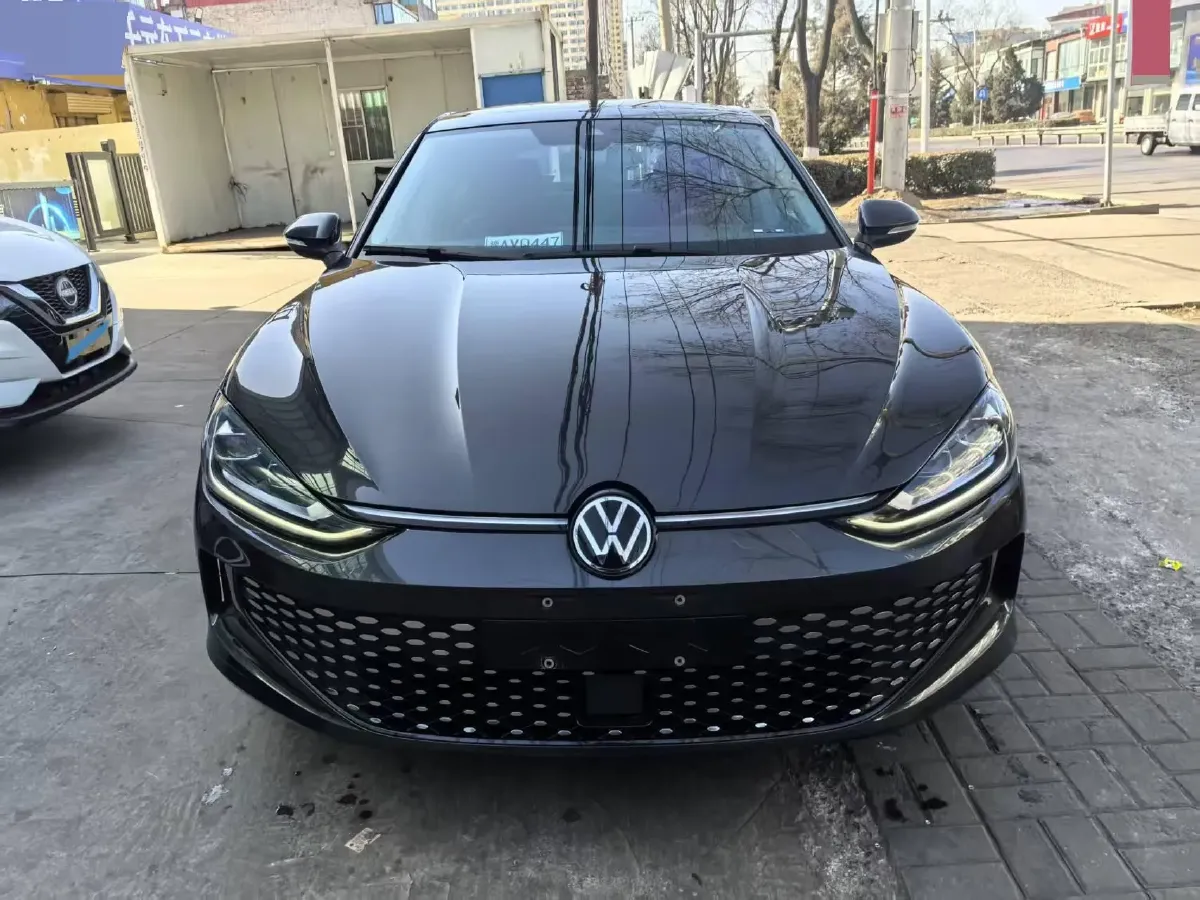 2023 Volkswagen Lamando 1.4T 150HP L4 7DCT,autocango,china used car exporter,china ev exporter,chinese used car exporter,chinese used ev exporter
