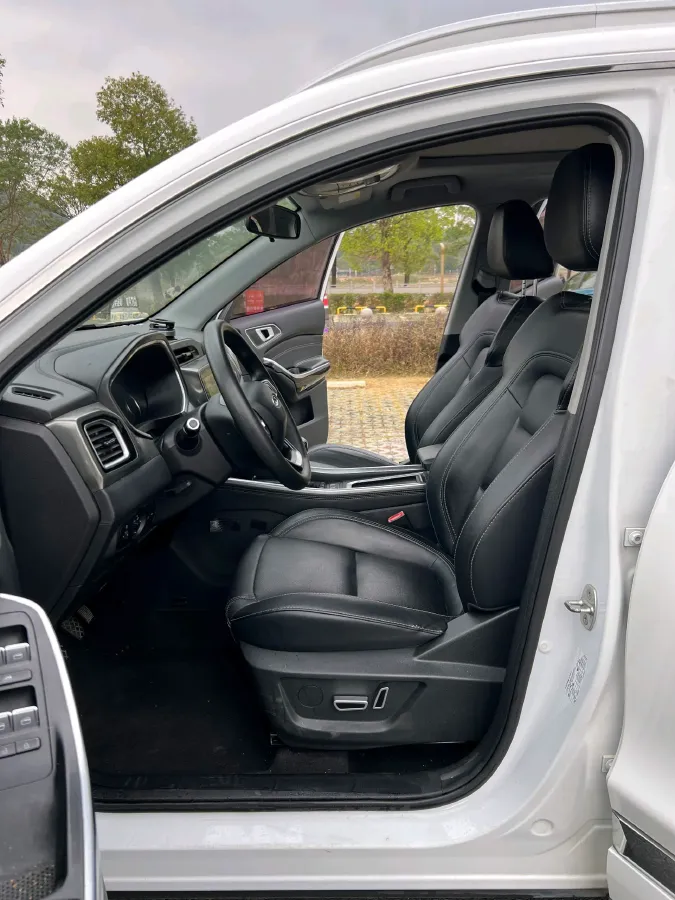 2018 Chery Tiggo 8 1.5T 147HP L4 6MT,autocango,china used car exporter,china ev exporter,chinese used car exporter,chinese used ev exporter