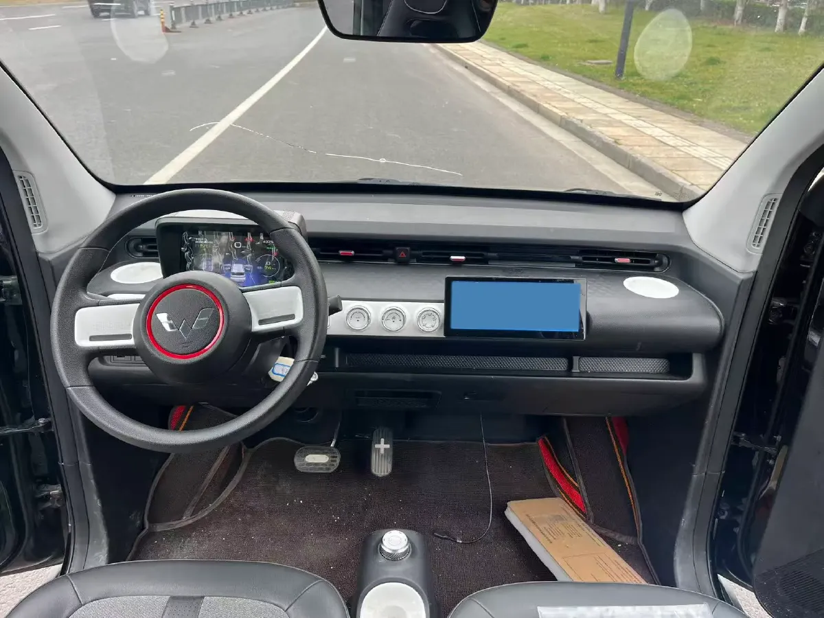 2022 WuLing HongGuang MINI EV BEV 17.3KWH,autocango,china used car exporter,china ev exporter,chinese used car exporter,chinese used ev exporter