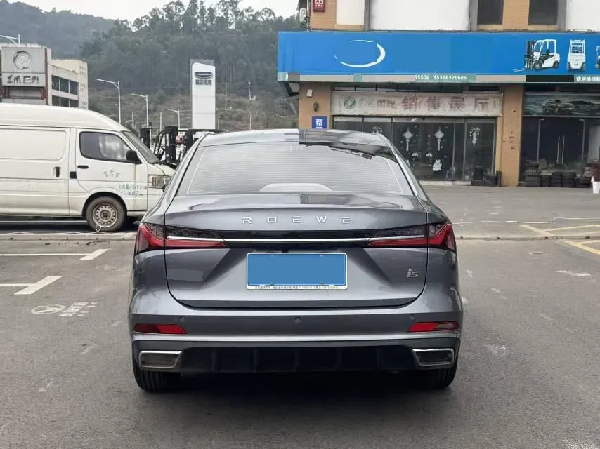 2023 Roewe i5 1.5L 129HP L4 CVT,autocango,china used car exporter,china ev exporter,chinese used car exporter,chinese used ev exporter