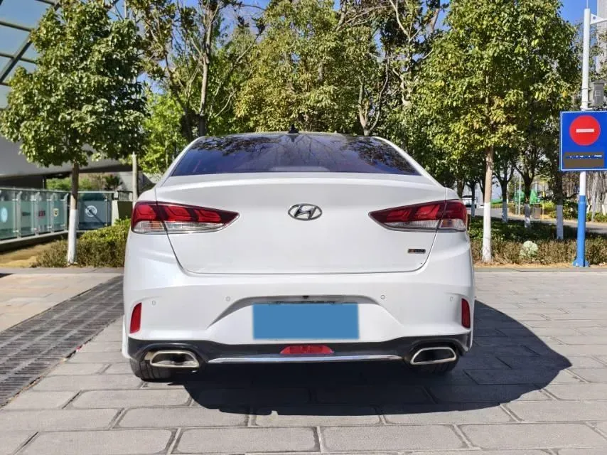 2017 Hyundai Sonata 1.6T 180HP L4 7DCT,autocango,china used car exporter,china ev exporter,chinese used car exporter,chinese used ev exporter