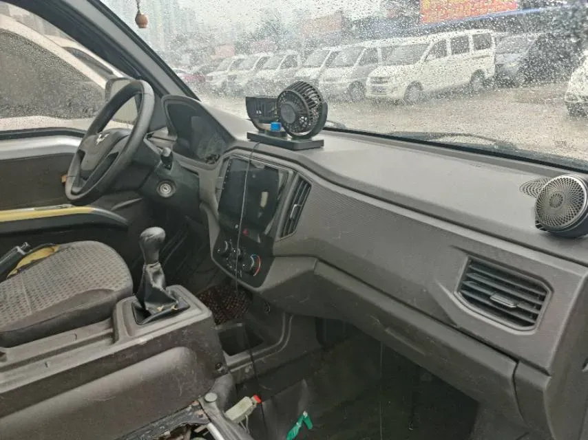 2019 WuLing RongGuang New Truck 1.8L 133HP L4 5MT,autocango,china used car exporter,china ev exporter,chinese used car exporter,chinese used ev exporter