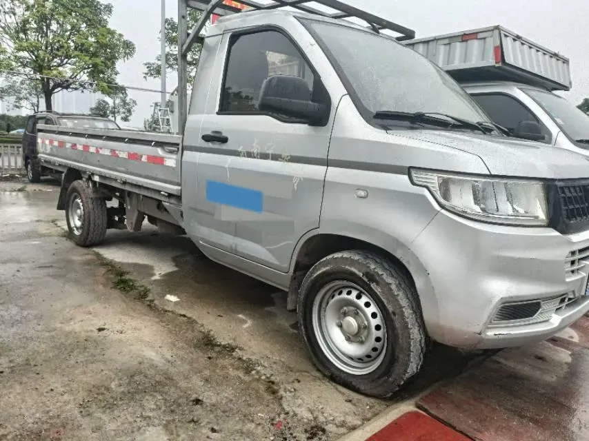 2019 WuLing RongGuang New Truck 1.8L 133HP L4 5MT,autocango,china used car exporter,china ev exporter,chinese used car exporter,chinese used ev exporter