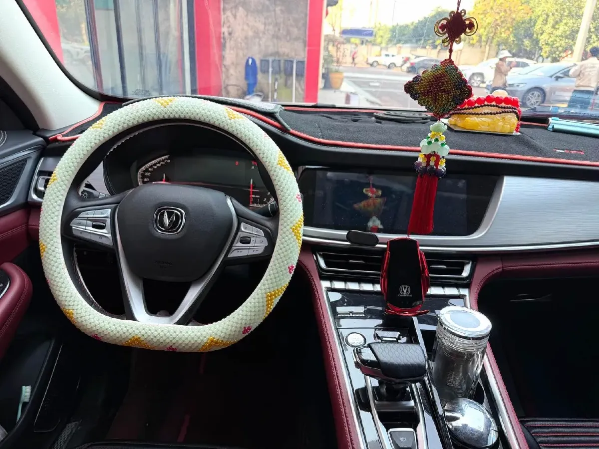 2021 ChangAn CS85 Coupe 1.5T 178HP L4 7DCT,autocango,china used car exporter,china ev exporter,chinese used car exporter,chinese used ev exporter