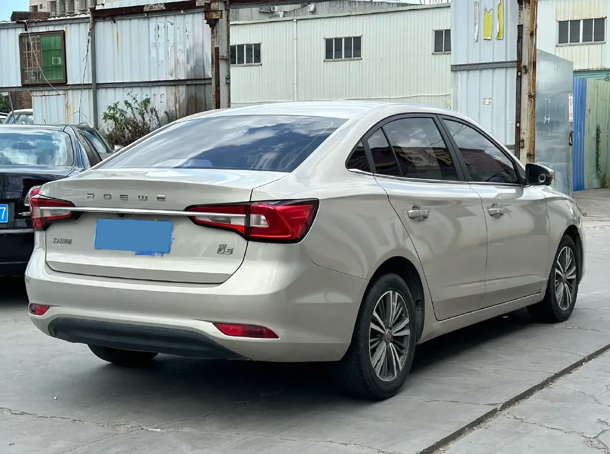 2019 Roewe i5 1.5L 120HP L4 CVT,autocango,china used car exporter,china ev exporter,chinese used car exporter,chinese used ev exporter