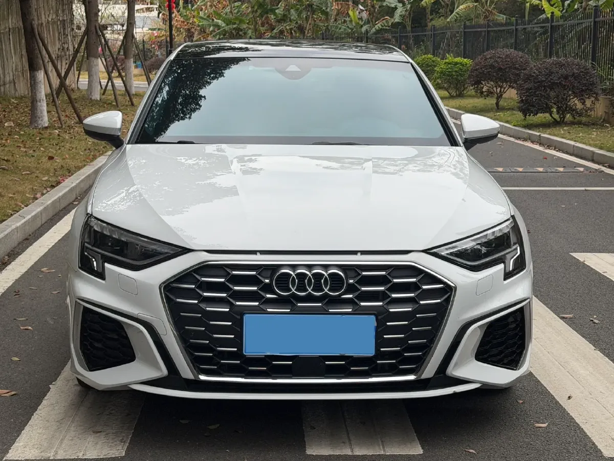 2022 Audi A3 1.4T 150HP L4 7DCT,autocango,china used car exporter,china ev exporter,chinese used car exporter,chinese used ev exporter