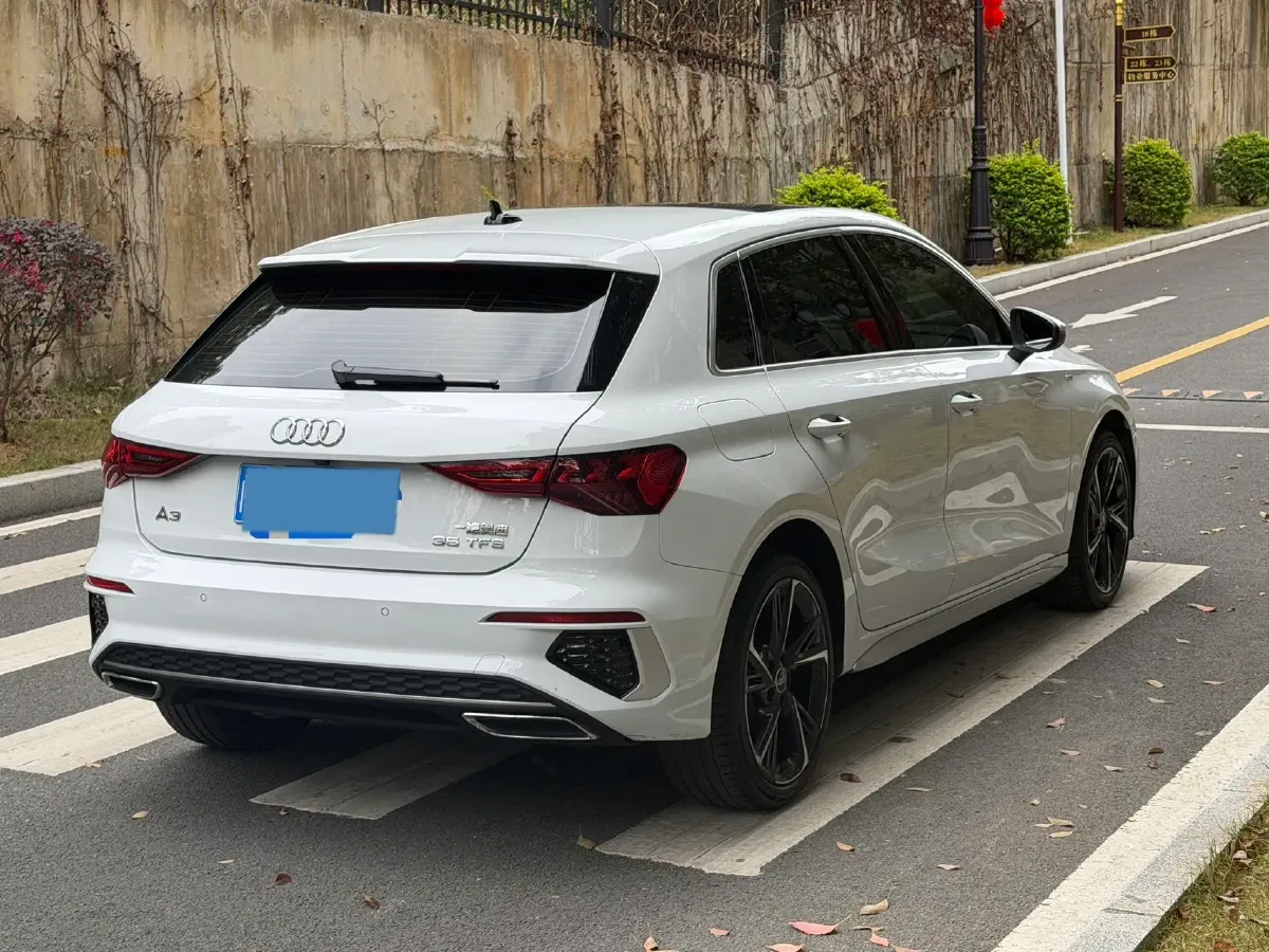 2022 Audi A3 1.4T 150HP L4 7DCT,autocango,china used car exporter,china ev exporter,chinese used car exporter,chinese used ev exporter