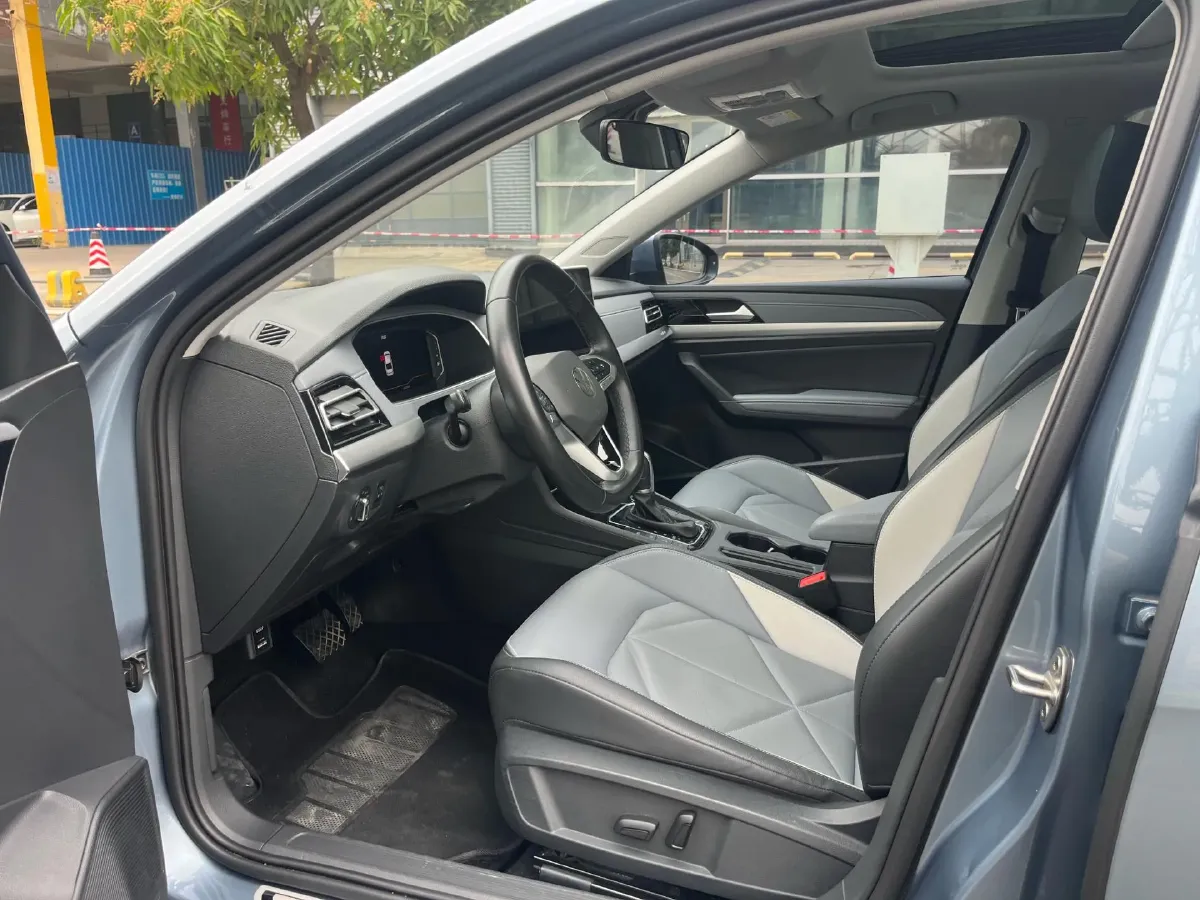 2023 Volkswagen Lavida 1.4T 150HP L4 7DCT,autocango,china used car exporter,china ev exporter,chinese used car exporter,chinese used ev exporter