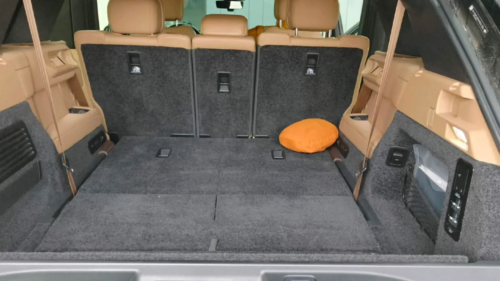 2023 Land Rover Range Rover 3.0T 360HP L6 8AT,autocango,china used car exporter,china ev exporter,chinese used car exporter,chinese used ev exporter