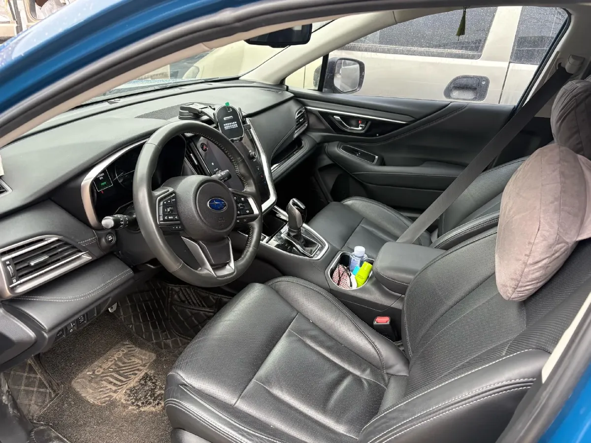 2024 Subaru Outback 2.5L 169HP H4 CVT,autocango,china used car exporter,china ev exporter,chinese used car exporter,chinese used ev exporter