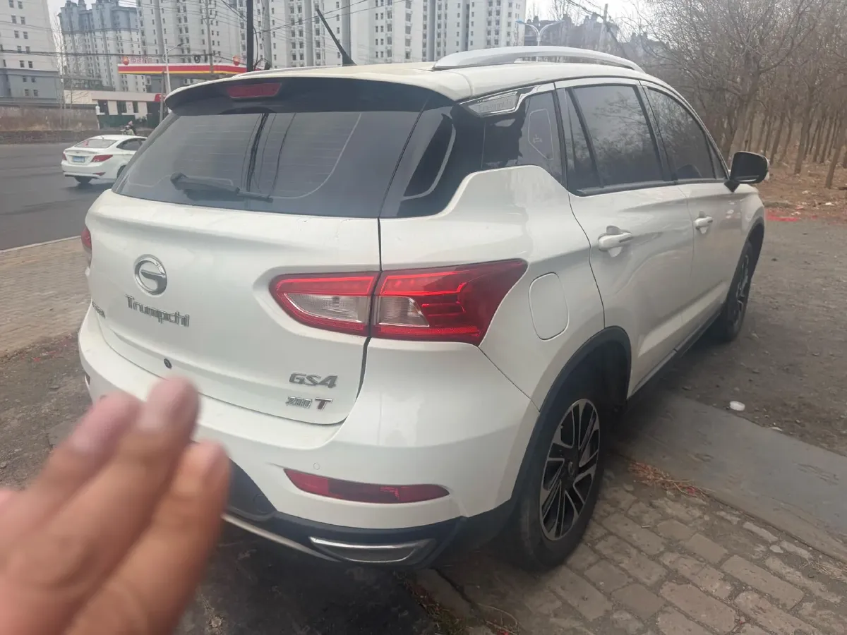2018 GAC Trumpchi GS4 1.3T 137HP L4 5MT,autocango,china used car exporter,china ev exporter,chinese used car exporter,chinese used ev exporter