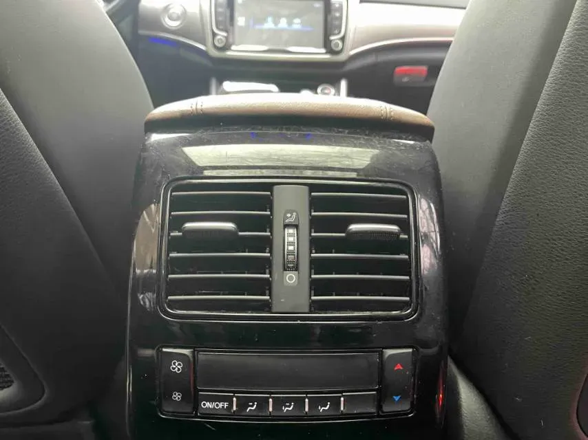 2017 Haval H8 2.0T 252HP L4 8AT,autocango,china used car exporter,china ev exporter,chinese used car exporter,chinese used ev exporter