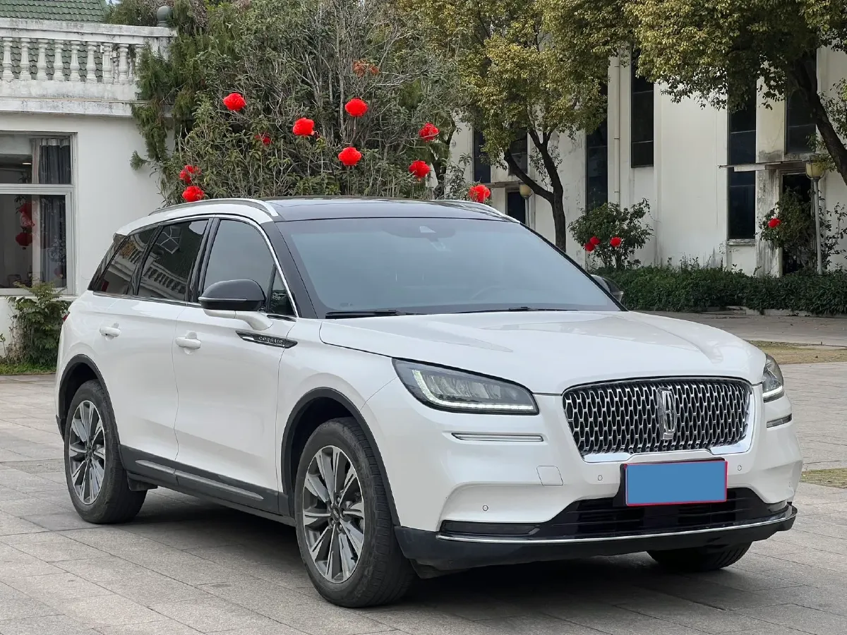 2022 Lincoln Corsair 2.0T 245HP L4 8AT,autocango,china used car exporter,china ev exporter,chinese used car exporter,chinese used ev exporter
