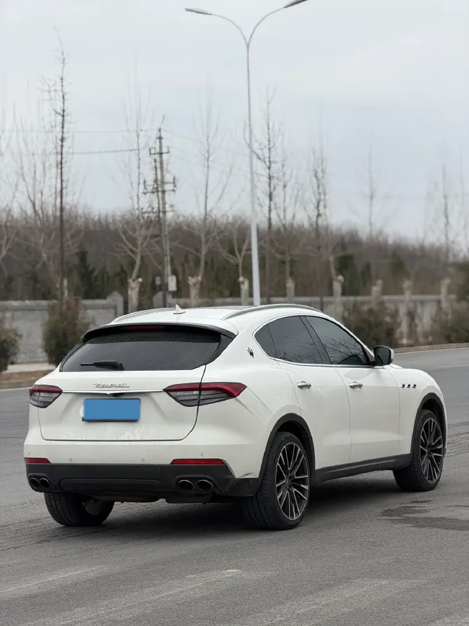 2019 Maserati Levante 3.0T 350HP V6 8AT,autocango,china used car exporter,china ev exporter,chinese used car exporter,chinese used ev exporter