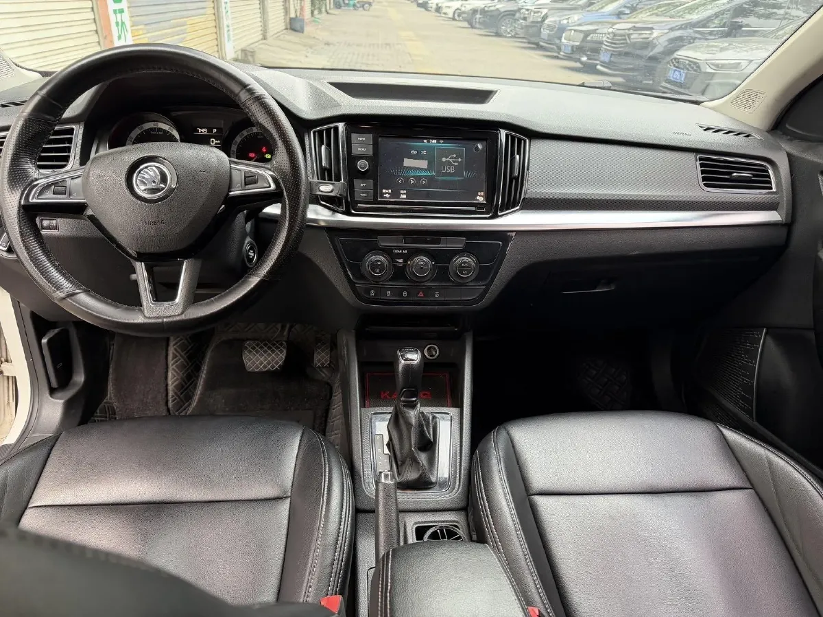 2018 Skoda Kamiq 1.5L 110HP L4 6AT,autocango,china used car exporter,china ev exporter,chinese used car exporter,chinese used ev exporter