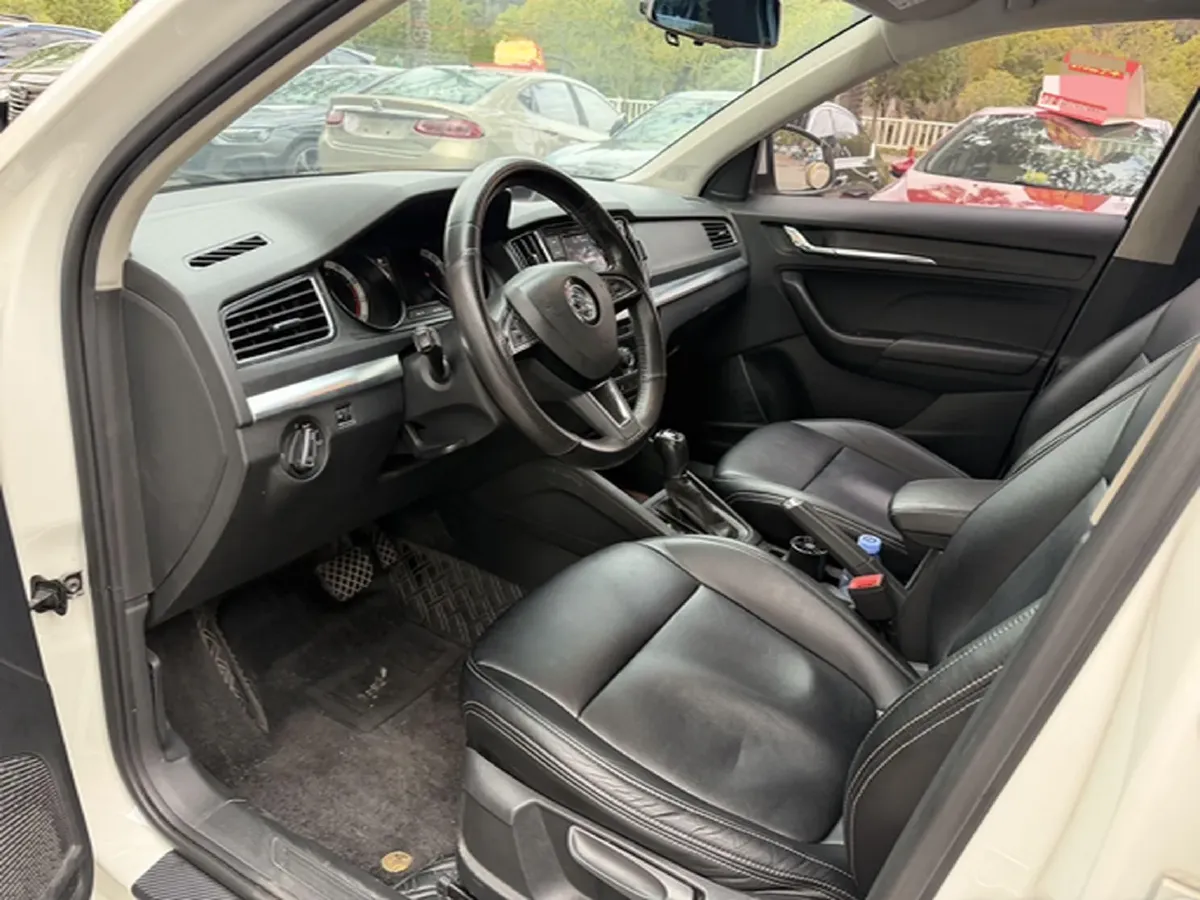 2018 Skoda Kamiq 1.5L 110HP L4 6AT,autocango,china used car exporter,china ev exporter,chinese used car exporter,chinese used ev exporter