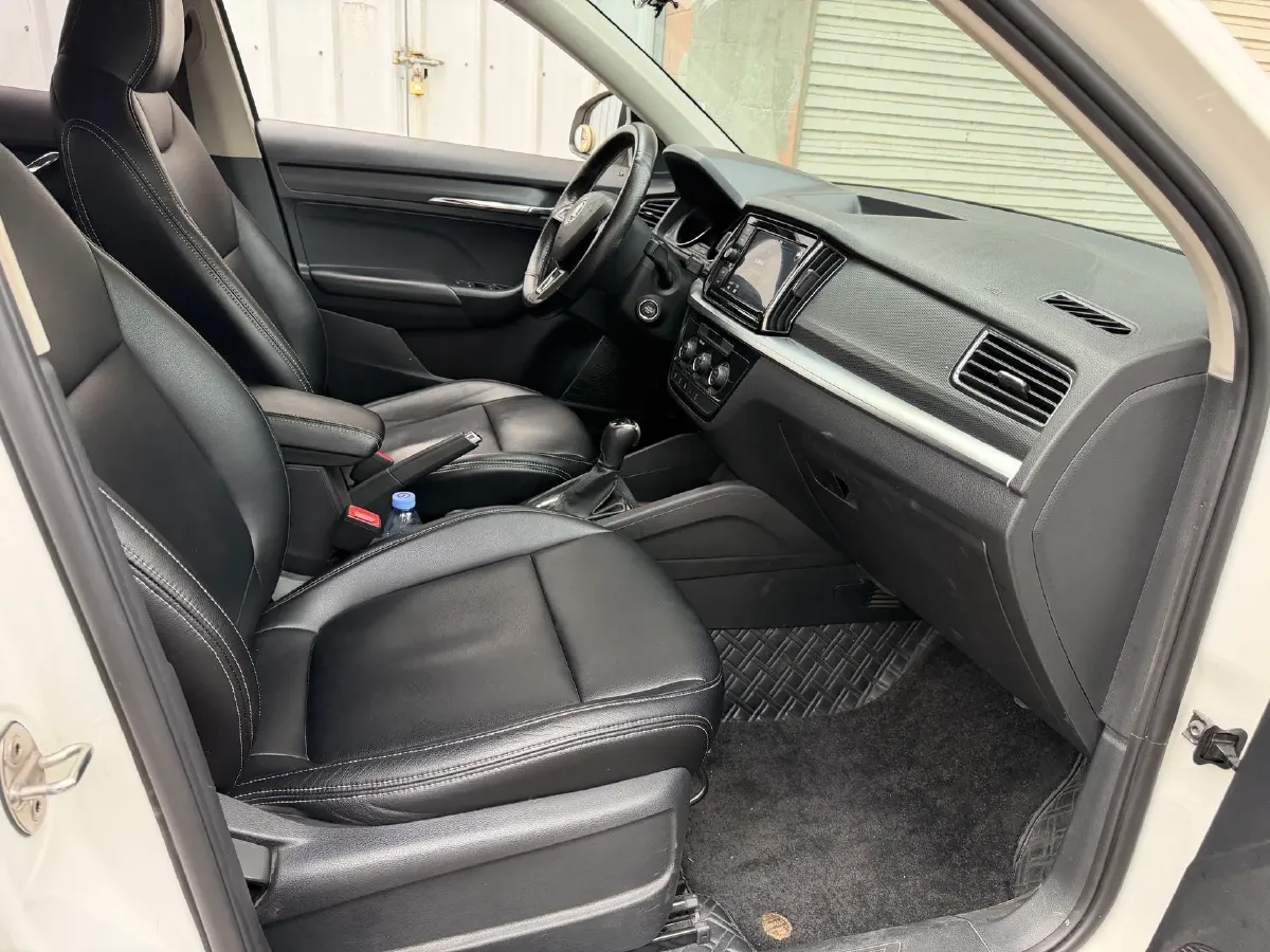 2018 Skoda Kamiq 1.5L 110HP L4 6AT,autocango,china used car exporter,china ev exporter,chinese used car exporter,chinese used ev exporter