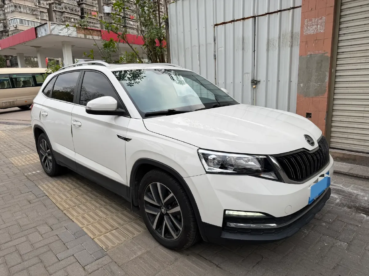 2018 Skoda Kamiq 1.5L 110HP L4 6AT,autocango,china used car exporter,china ev exporter,chinese used car exporter,chinese used ev exporter