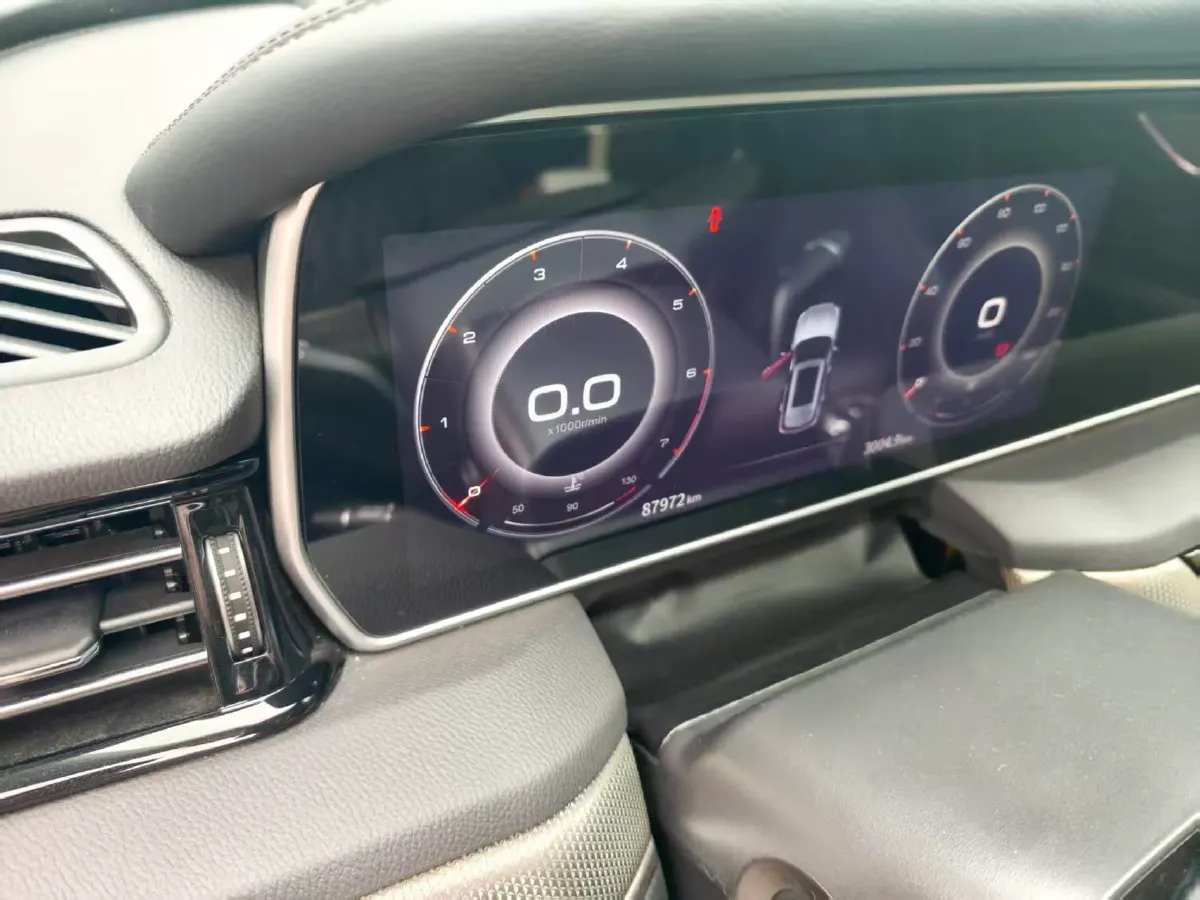 2022 HongQi HS5 2.0T 224HP L4 6AT,autocango,china used car exporter,china ev exporter,chinese used car exporter,chinese used ev exporter