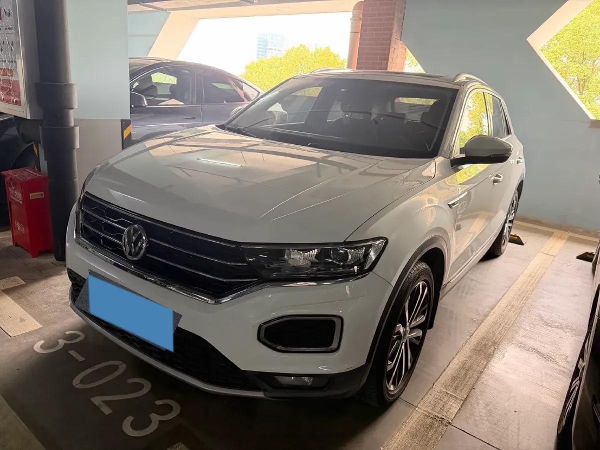 2018 Borgward BX7 2.0T 224HP L4 6AT,autocango,china used car exporter,china ev exporter,chinese used car exporter,chinese used ev exporter