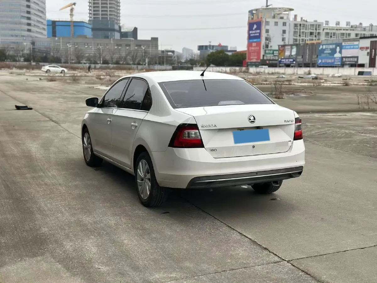 2018 Skoda Rapid 1.6L 110HP L4 5MT,autocango,china used car exporter,china ev exporter,chinese used car exporter,chinese used ev exporter