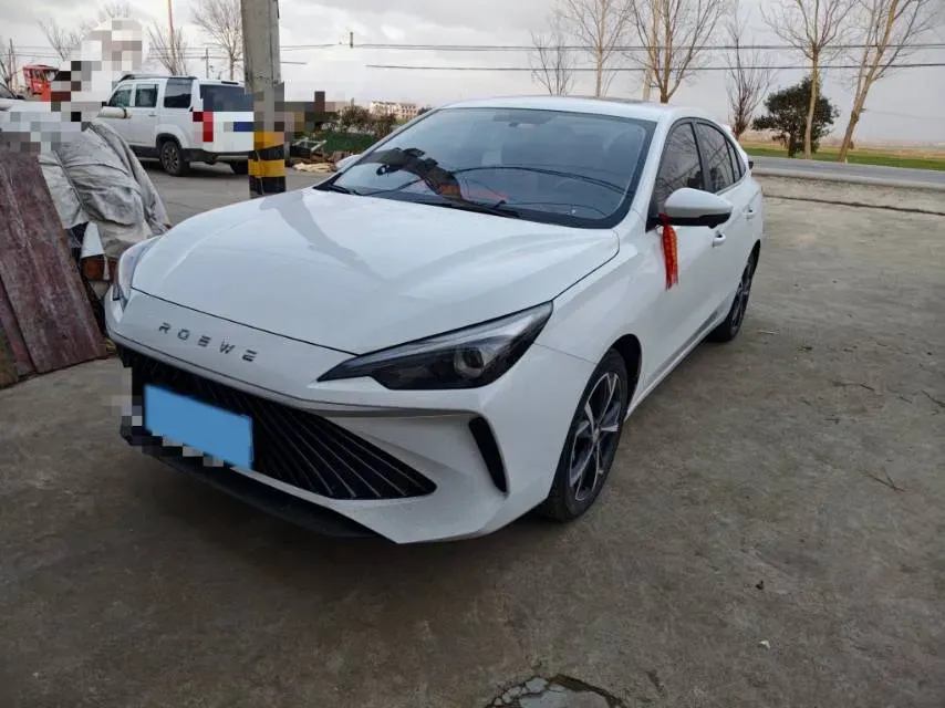 2026 Roewe i5 1.5L 129HP L4 CVT,autocango,china used car exporter,china ev exporter,chinese used car exporter,chinese used ev exporter