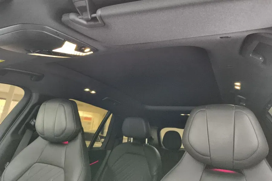 2021 Buick GL8 2.0T 237HP L4 9AT,autocango,china used car exporter,china ev exporter,chinese used car exporter,chinese used ev exporter