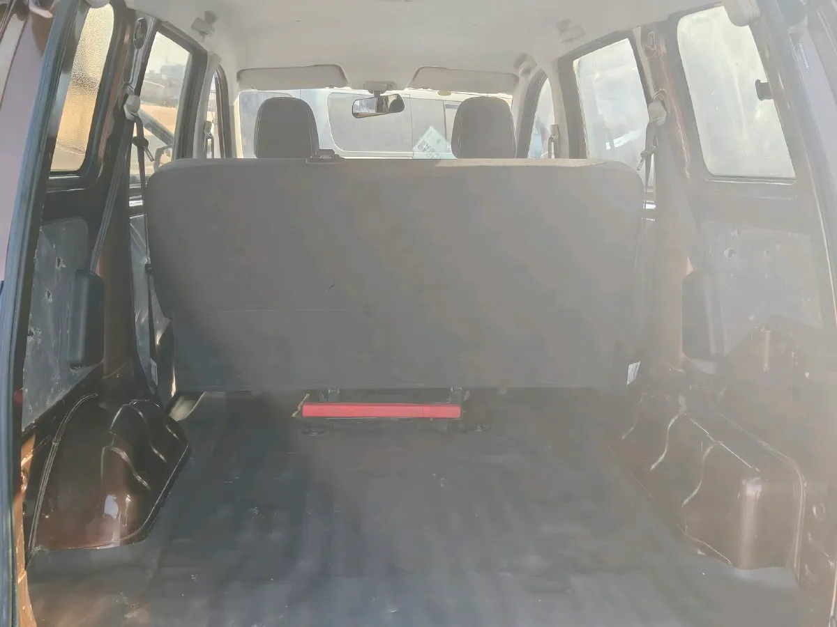 2019 WuLing HongGuang 1.5L 99HP L4 6MT,autocango,china used car exporter,china ev exporter,chinese used car exporter,chinese used ev exporter