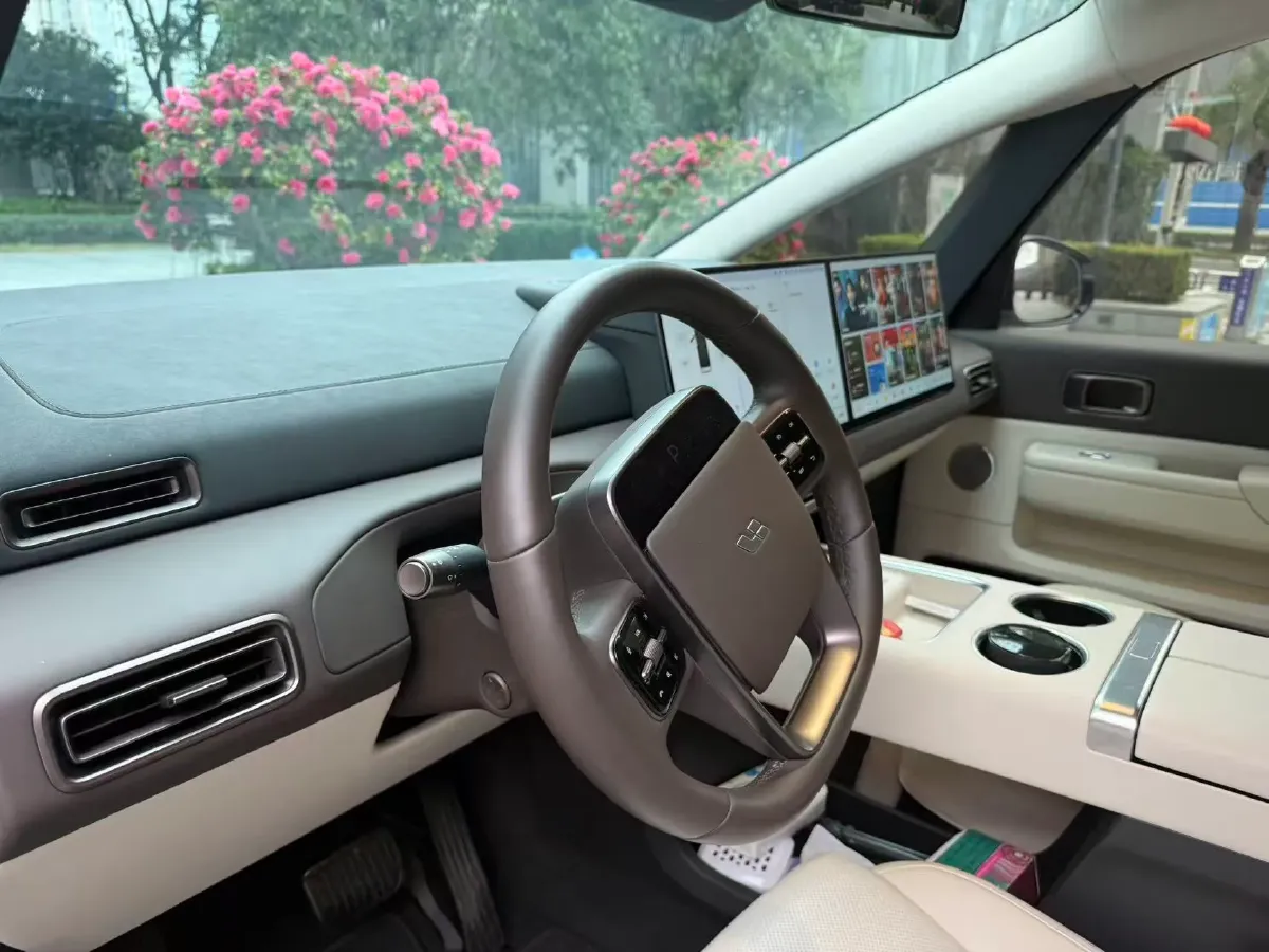 2025 Li MEGA BEV,autocango,china used car exporter,china ev exporter,chinese used car exporter,chinese used ev exporter