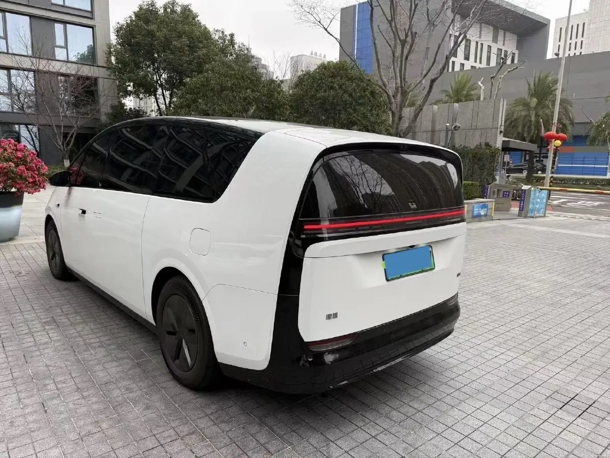 2025 Li MEGA BEV,autocango,china used car exporter,china ev exporter,chinese used car exporter,chinese used ev exporter
