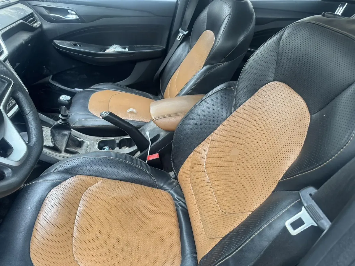 2018 WuLing HongGuang S3 1.5L 112HP L4 6MT,autocango,china used car exporter,china ev exporter,chinese used car exporter,chinese used ev exporter