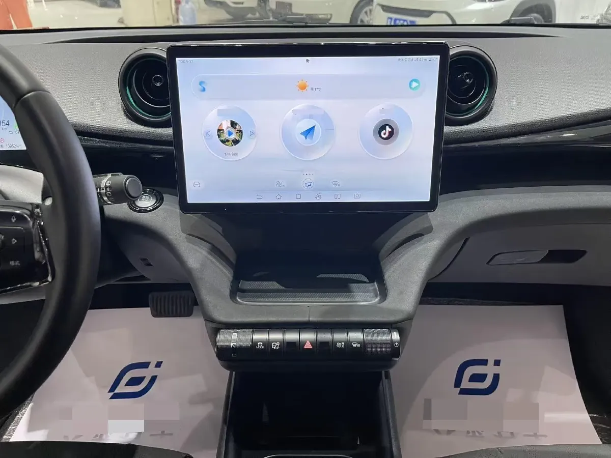 2024 BYD Dolphin BEV 44.928KWH,autocango,china used car exporter,china ev exporter,chinese used car exporter,chinese used ev exporter