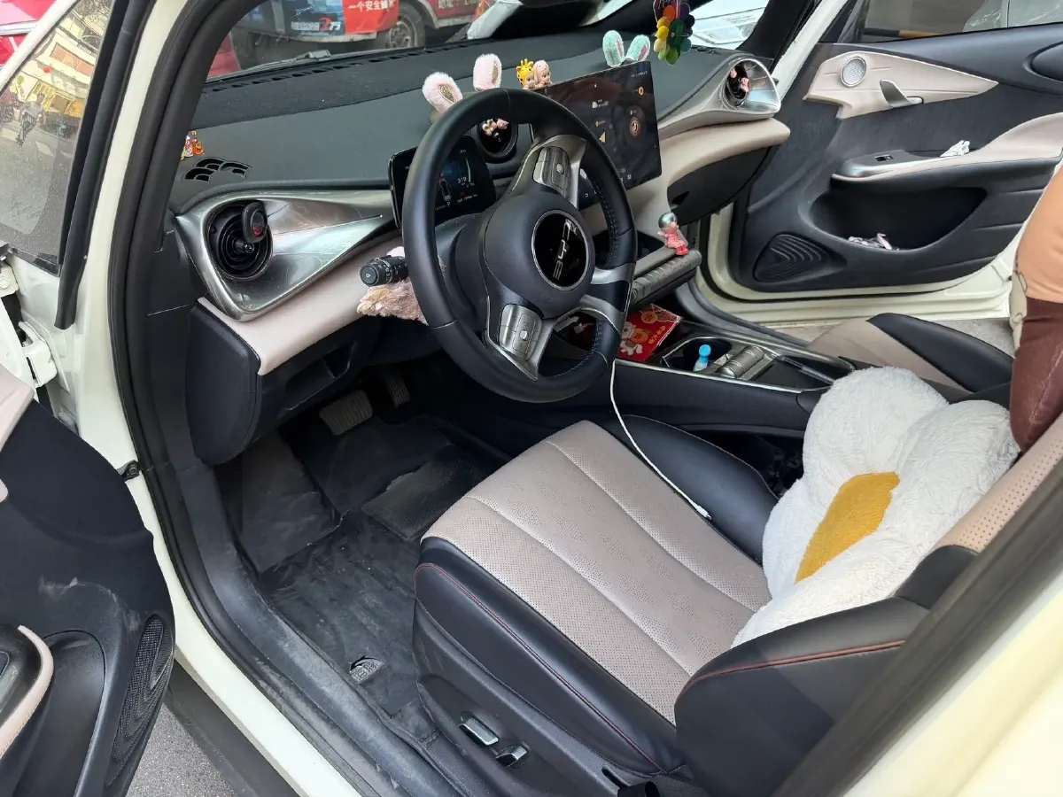 2023 BYD Dolphin BEV 44.928KWH,autocango,china used car exporter,china ev exporter,chinese used car exporter,chinese used ev exporter