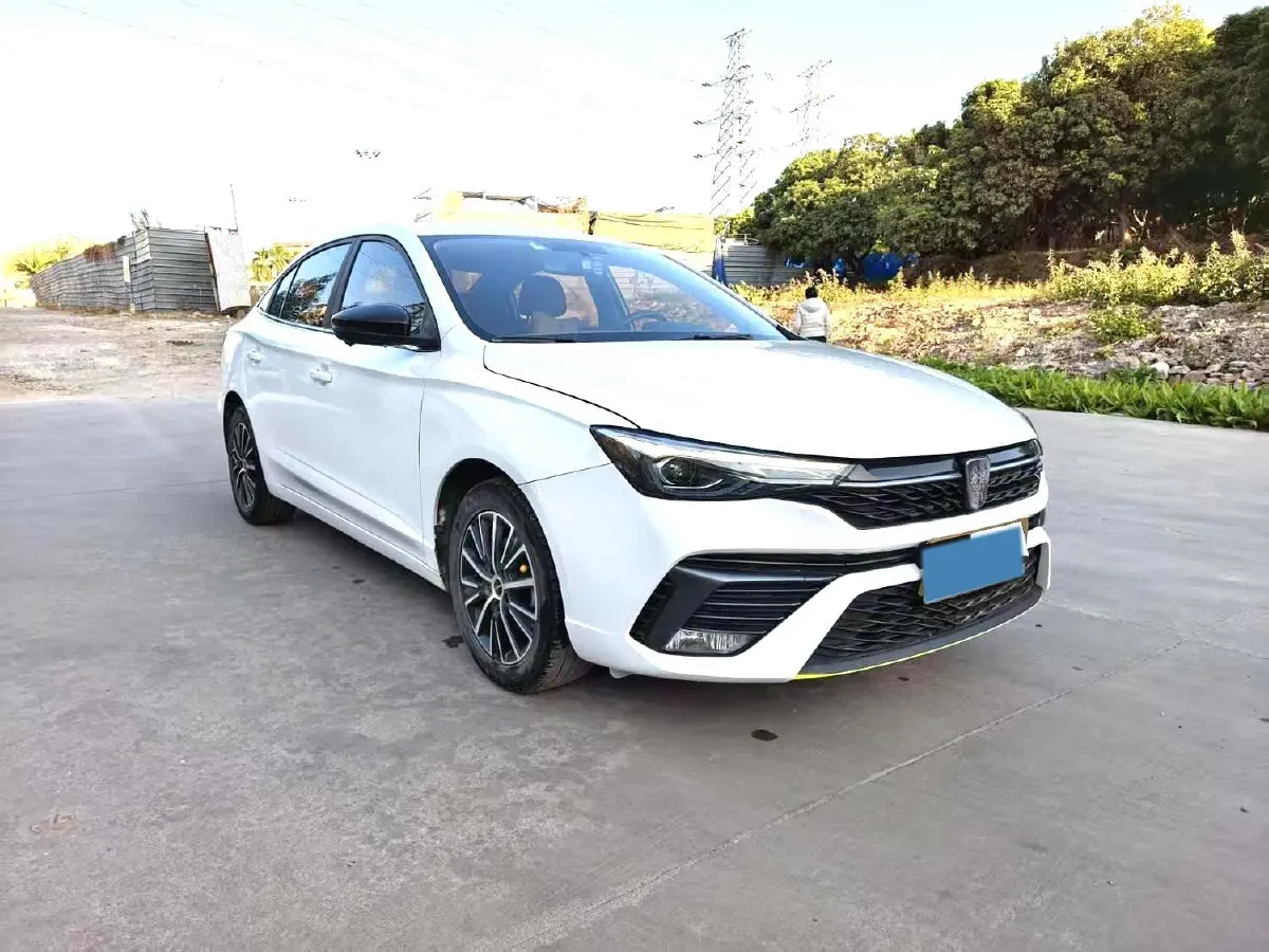 2021 Roewe i5 1.5L 120HP L4 CVT,autocango,china used car exporter,china ev exporter,chinese used car exporter,chinese used ev exporter